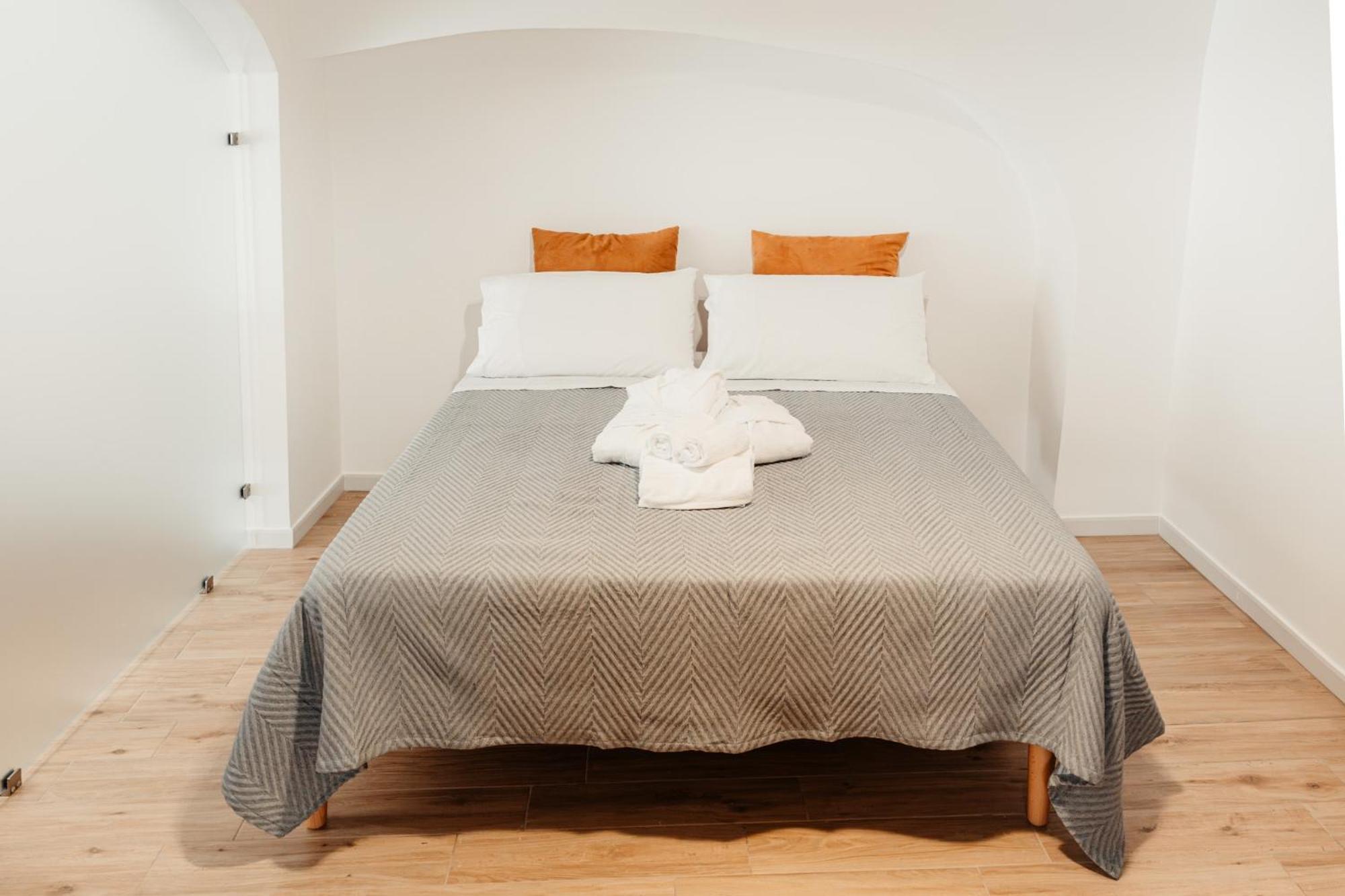 Aparthotel Camere Del Capitolo Bisceglie Exterior foto